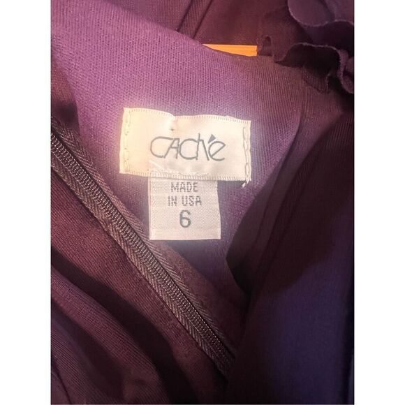 Cache Size 6 Flower Shoulder Long Formal Gown Dark Plum Purple Bridesmaid Gala - Picture 9 of 10